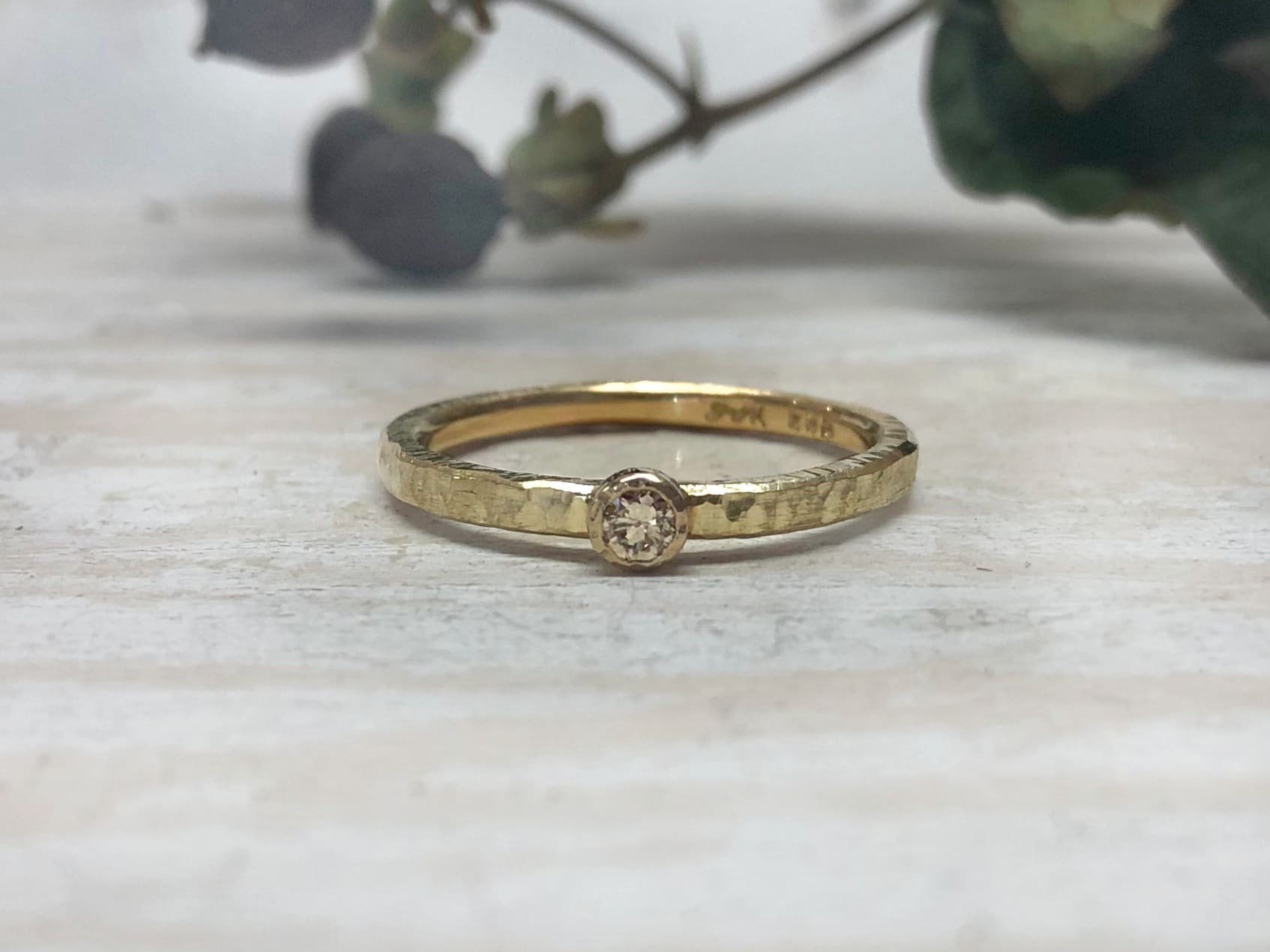 Boho Verlobungsring "Celestas" 1 Boho Verlobungsring mit Baumoptik Celestas